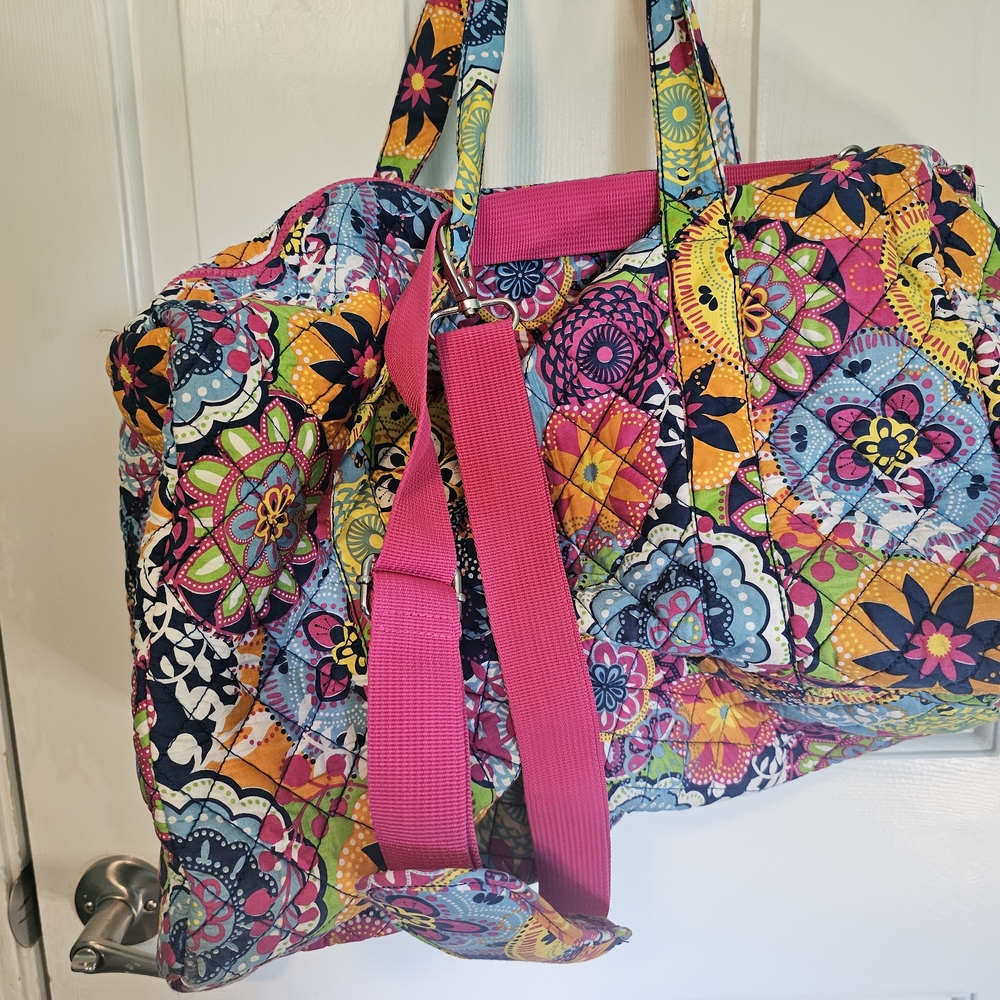 Danielle Morgan Weekender Quilted Duffel Bag Multicolor Mandala Print OS - Picture 4 of 16